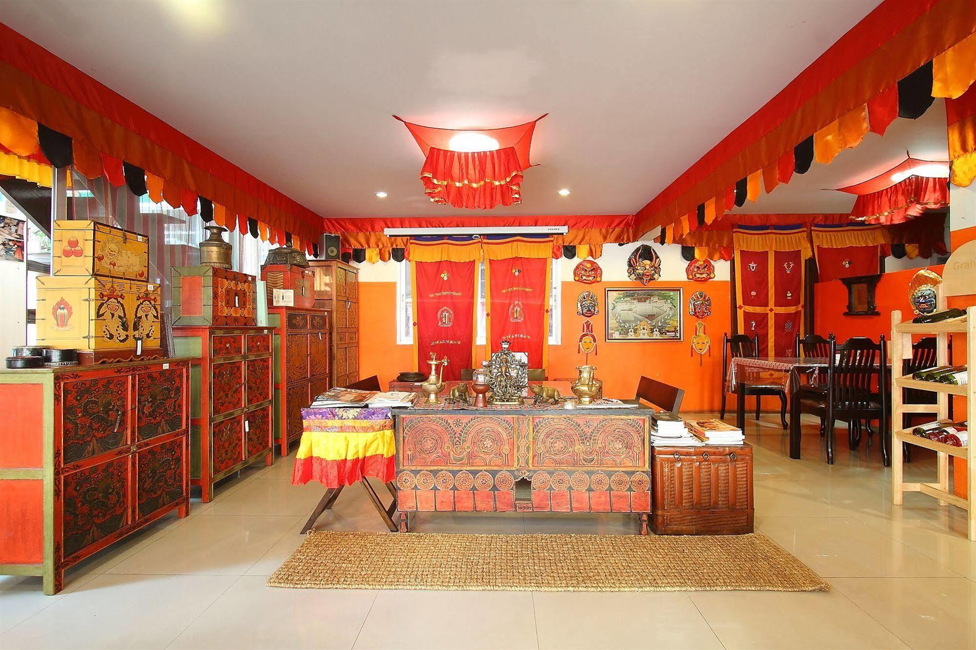 Himalaya Residence バンコク都 エクステリア 写真