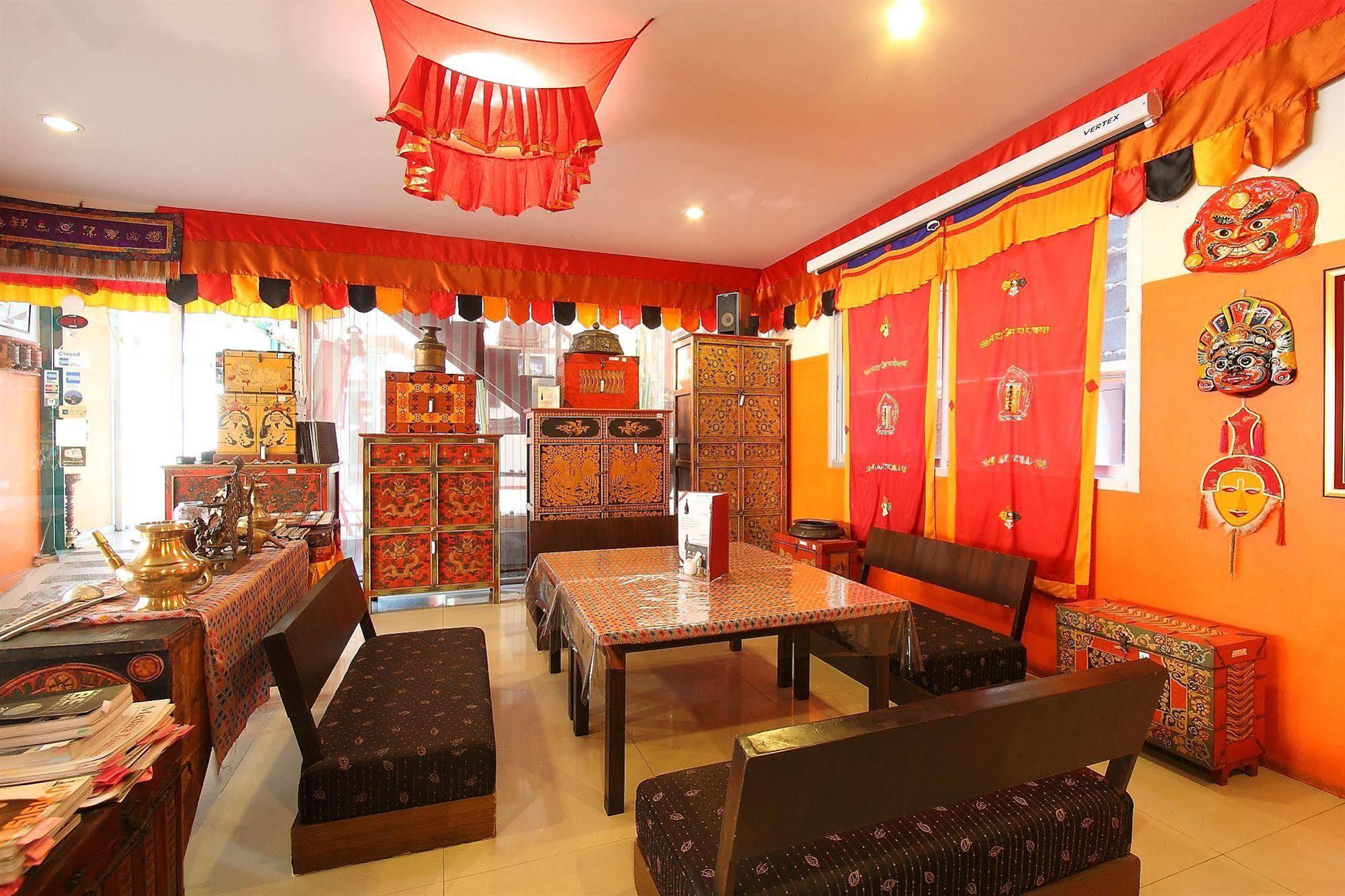 Himalaya Residence バンコク都 エクステリア 写真