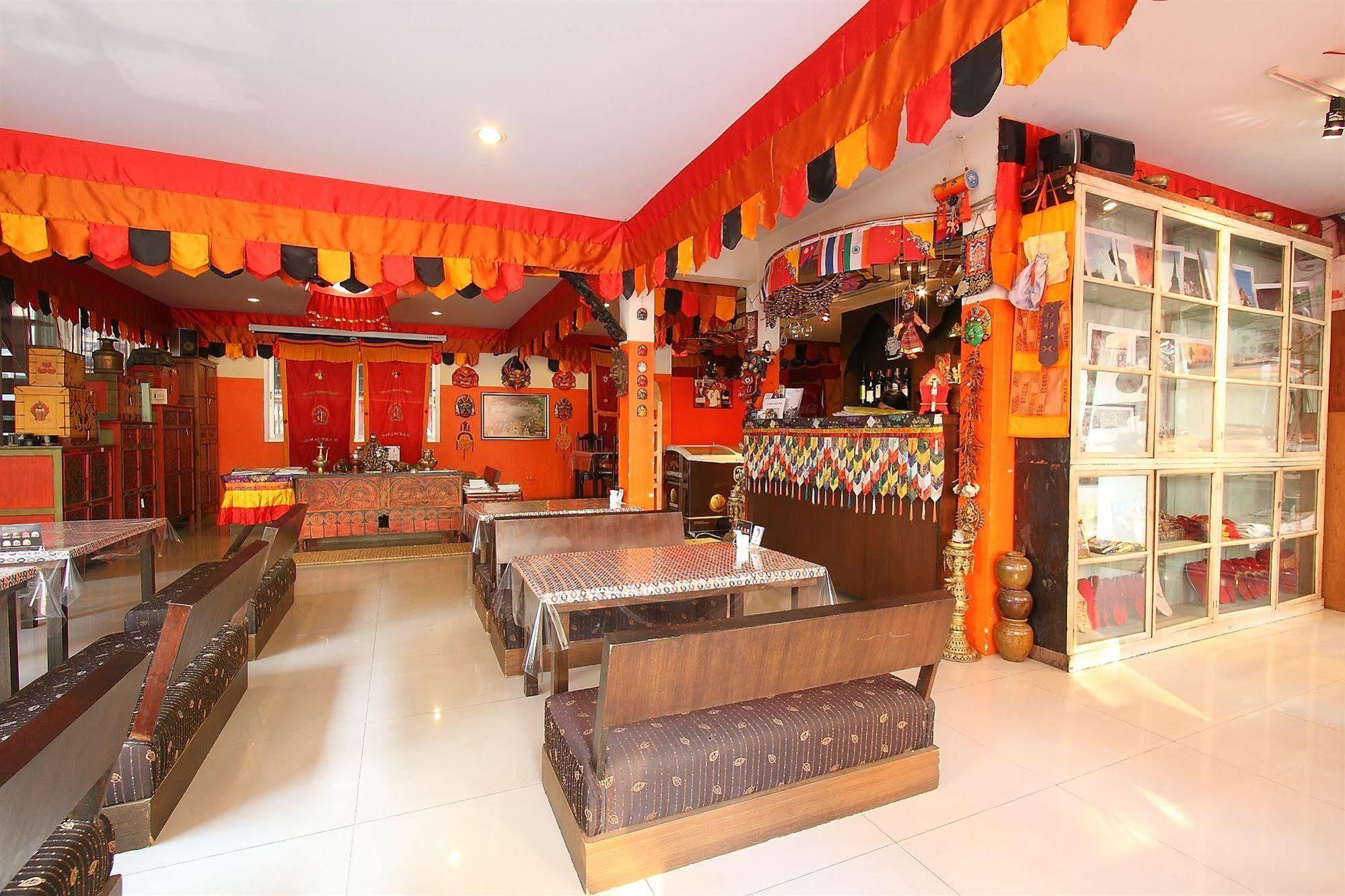 Himalaya Residence バンコク都 エクステリア 写真